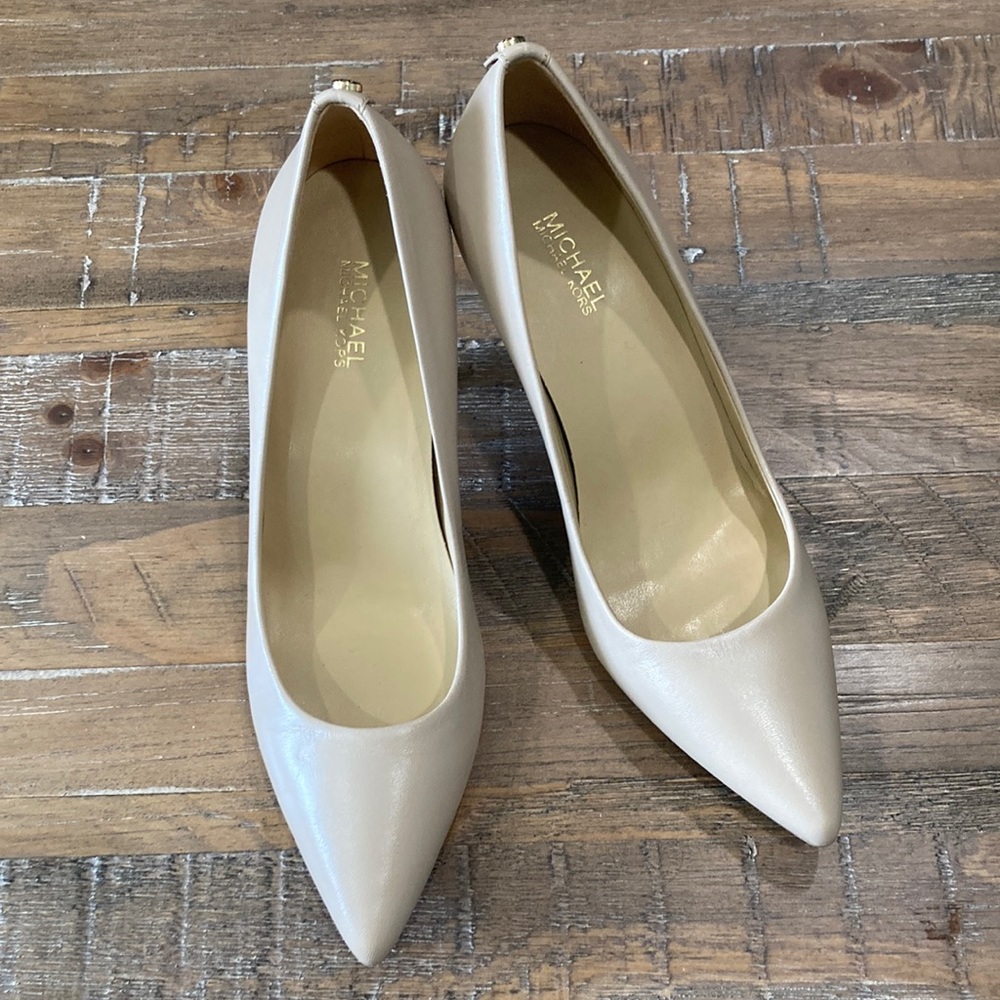 MICHAEL Michael Kors Nude Heels